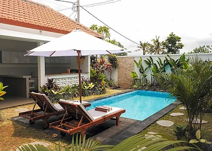 Evara Lifestyle By Aayan Otel 4*