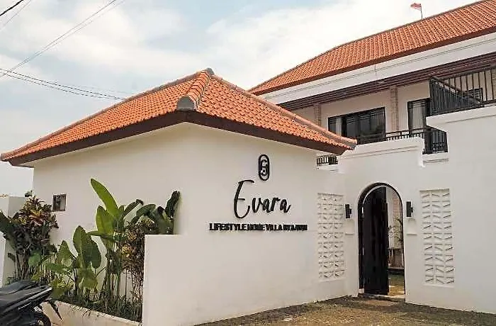 فندق Evara Lifestyle By Aayan 4*