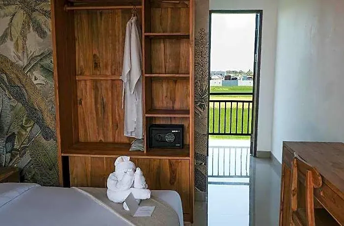 Evara Lifestyle By Aayan 4*
