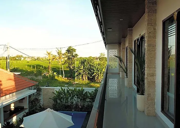 Evara Lifestyle By Aayan 4*